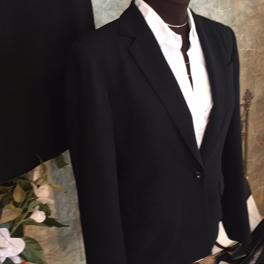 Jones New York 🌹 2 piece suit skirt jacket blazer - Picture 3 of 7